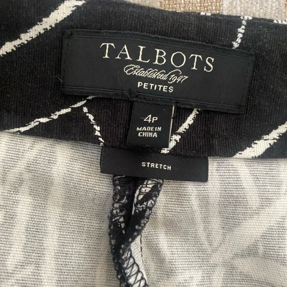 Talbots Petite 4 Black Bamboo Print A-Line Skirt | Chic European Style - Picture 6 of 10
